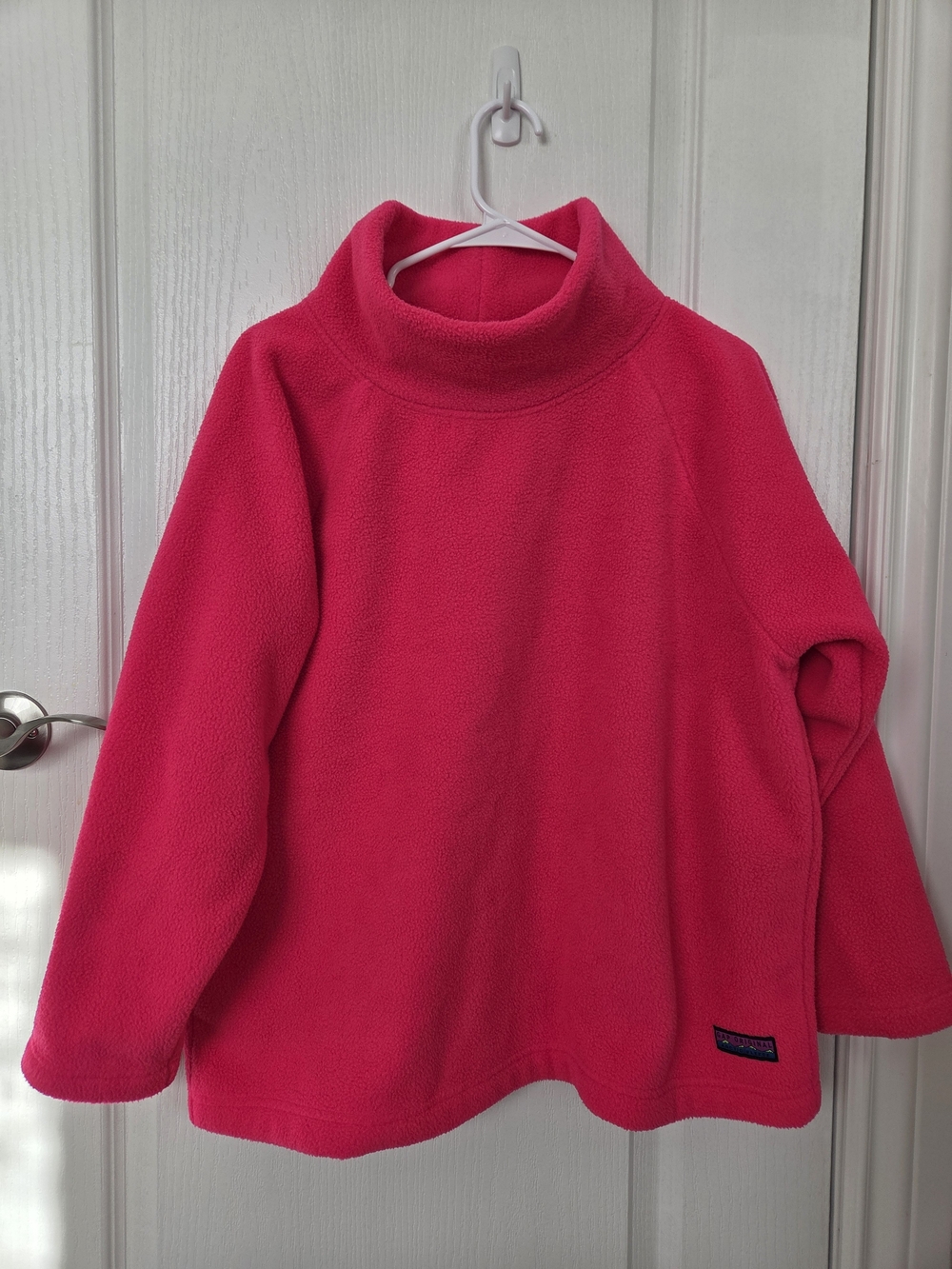 GAP Women's Bright Pink Fleece Turtleneck Pullover